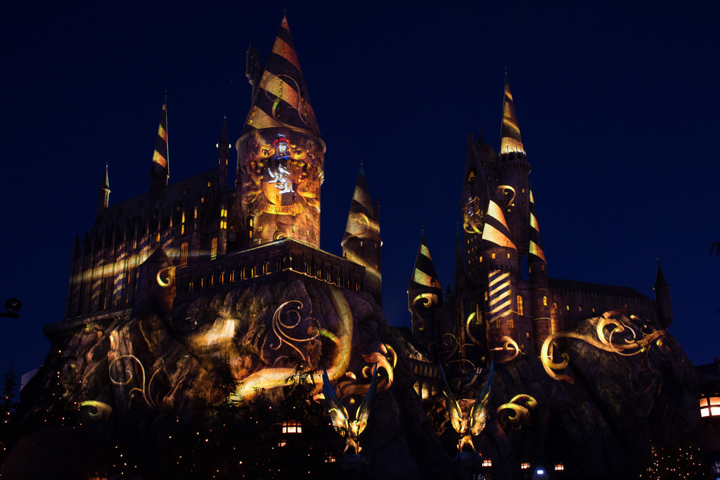 The Nighttime Lights at Hogwarts Castle Universal's Islands of Adventure